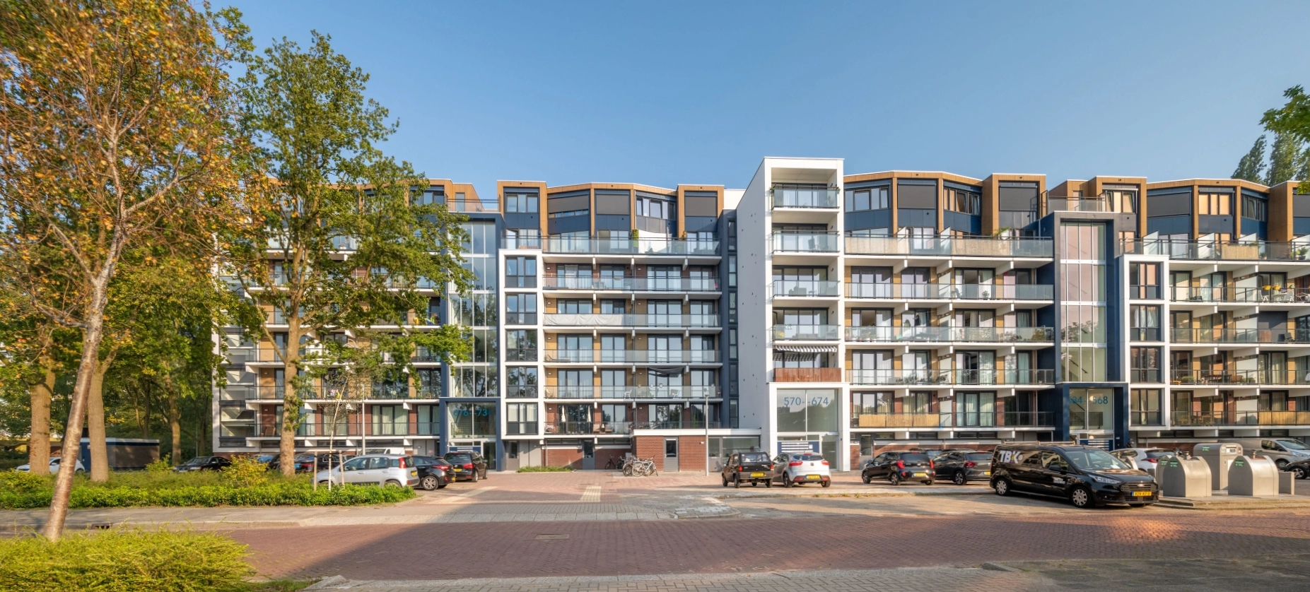 AG NOVA-Aquarius-Thea vd Heuvel-6 lager